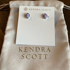 NWT Kendra Scott Daphne Framed Studs in Lilac Kyocera Opal and Rhodium